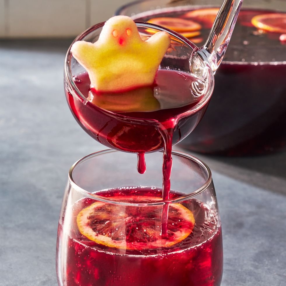 Halloween Cocktails - Halloween Sangria